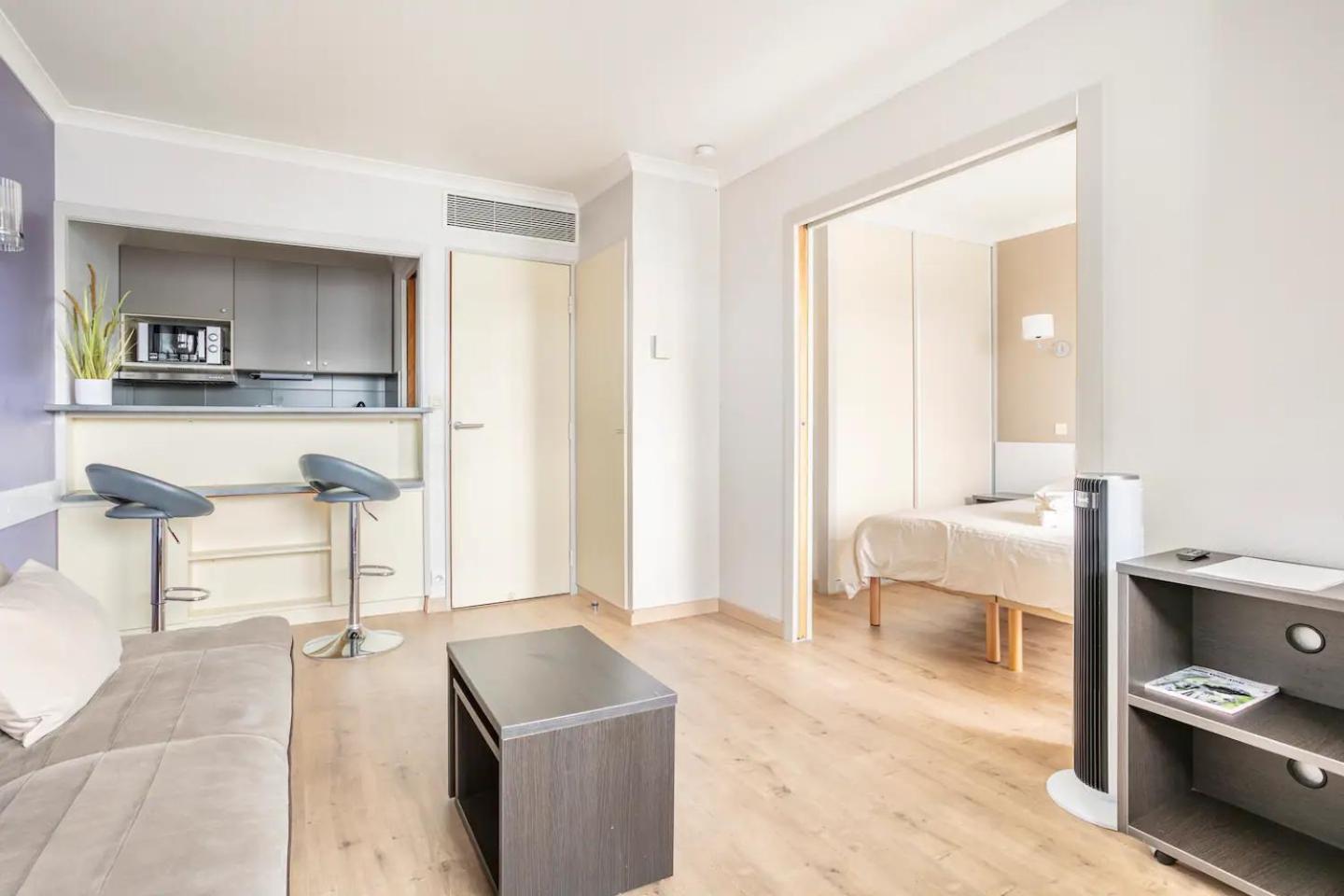 Mycityhaven Paris La Defense كوربوفوا المظهر الخارجي الصورة